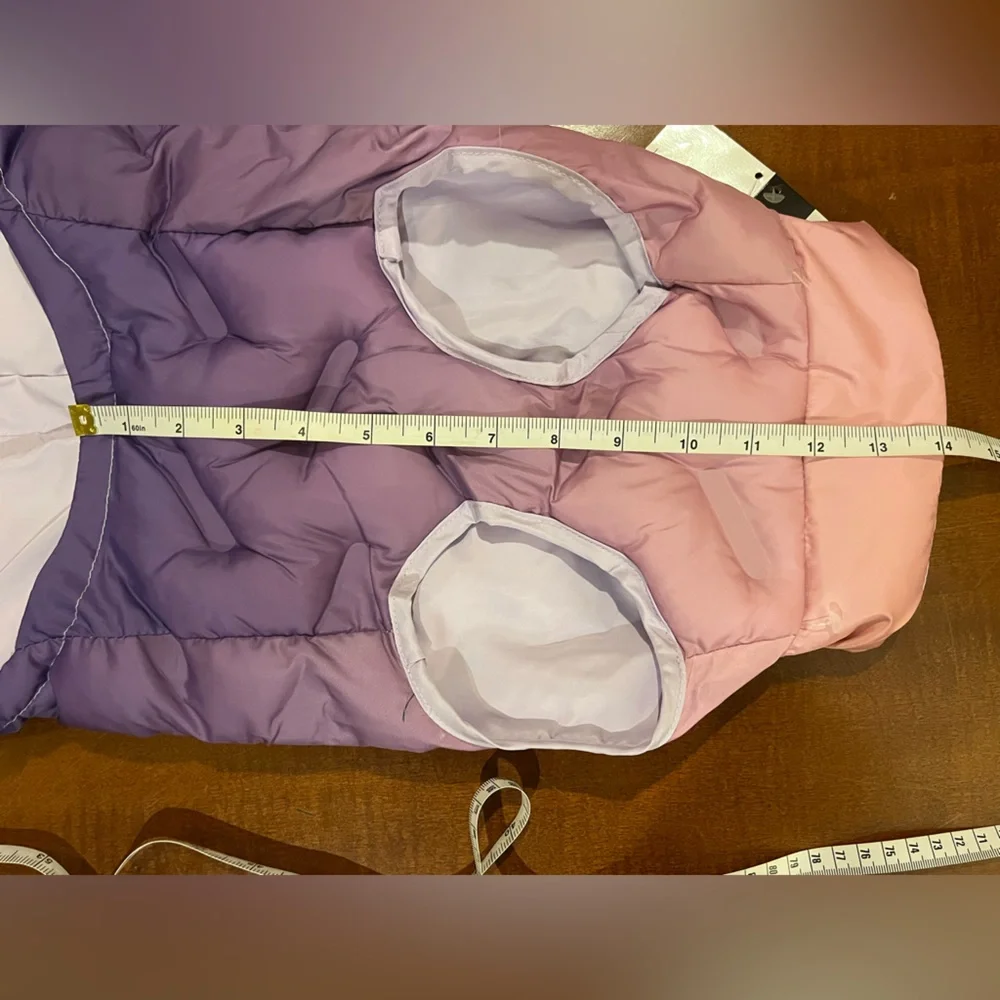 Dog Puffer Jacket with a zipper. Ombré pattern: purple and pink. Size L. NWT